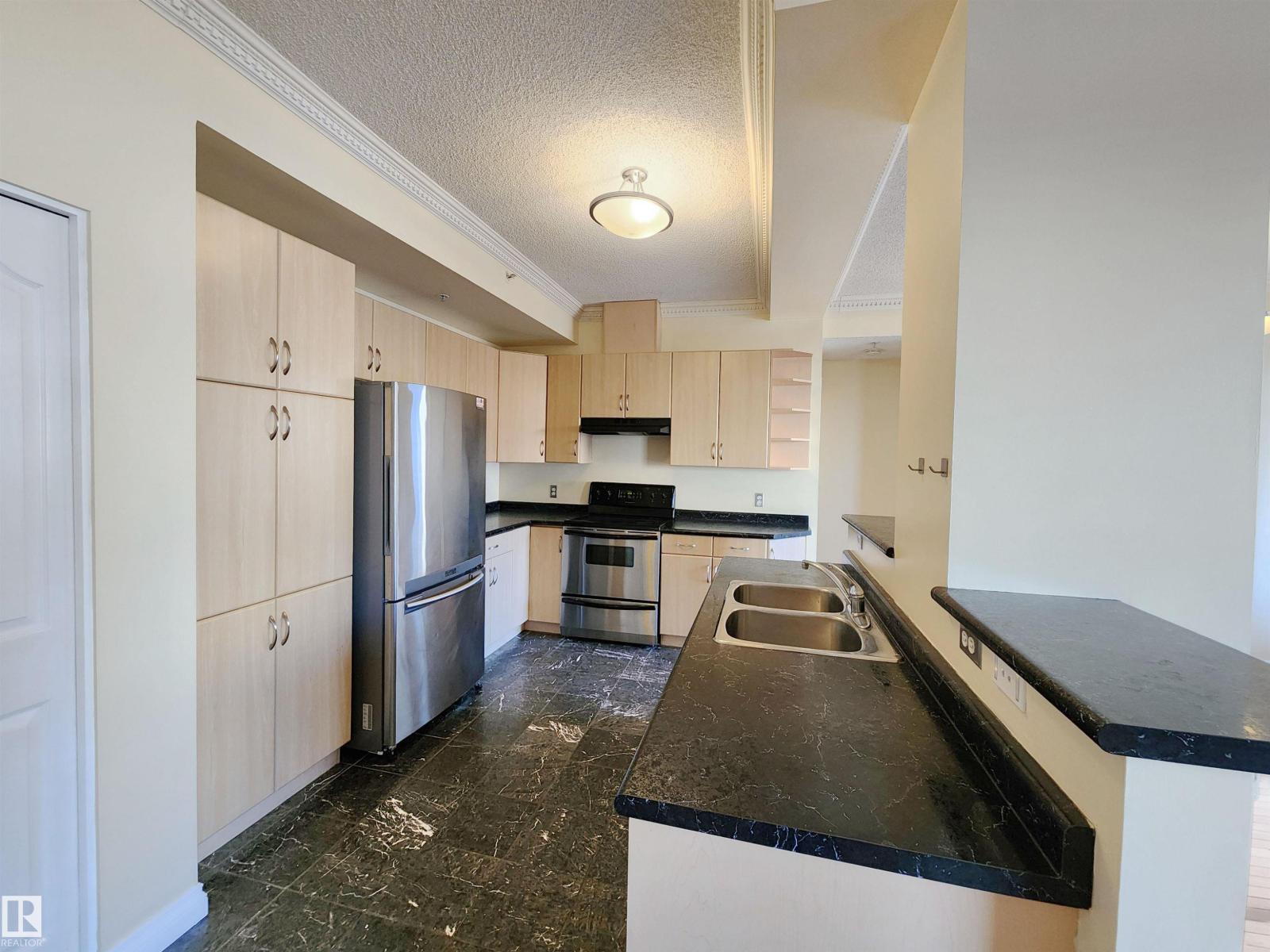 #603 9707 105 ST NW - 15