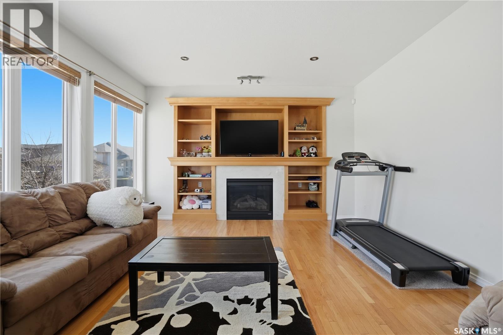 3714 Sandringham ROAD E - 15