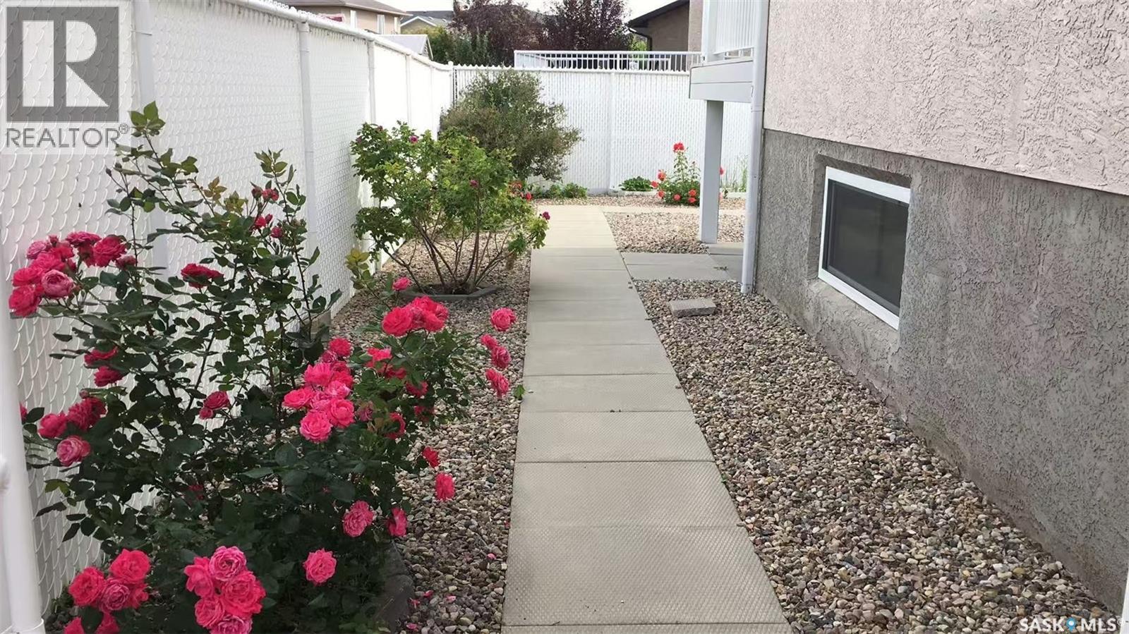 3714 Sandringham ROAD E - 53