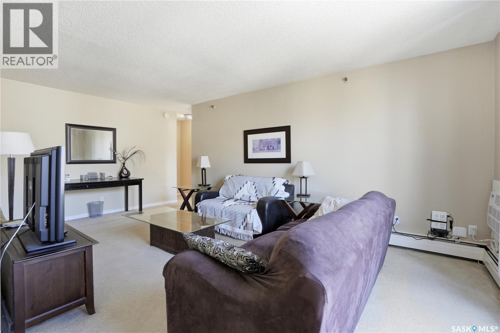 #93 3 COLUMBIA DRIVE - 14