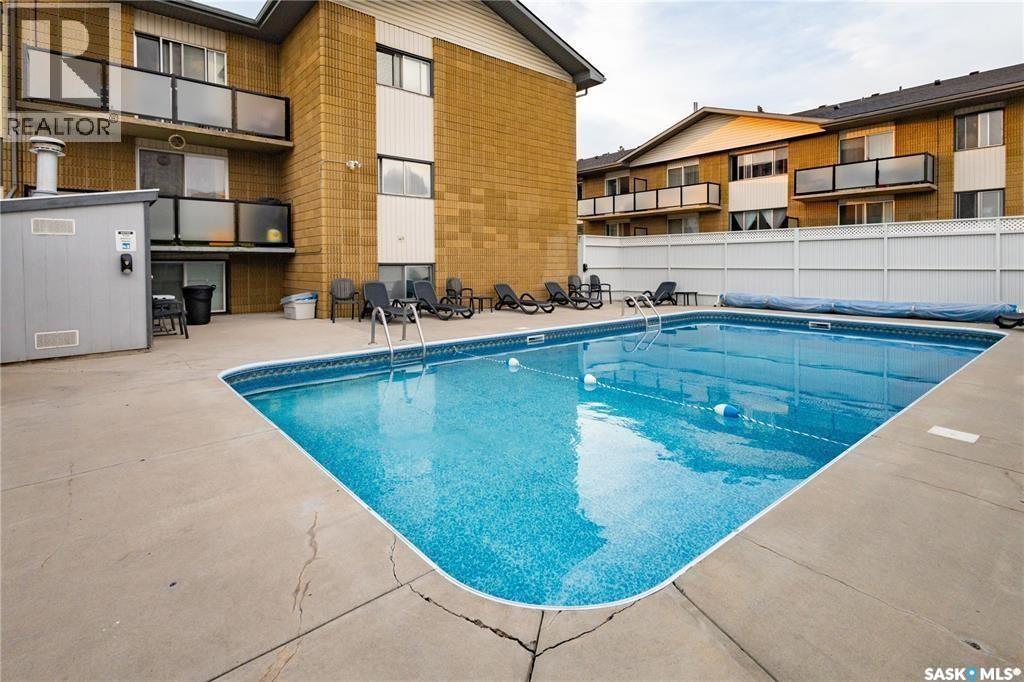 #93 3 COLUMBIA DRIVE - 26