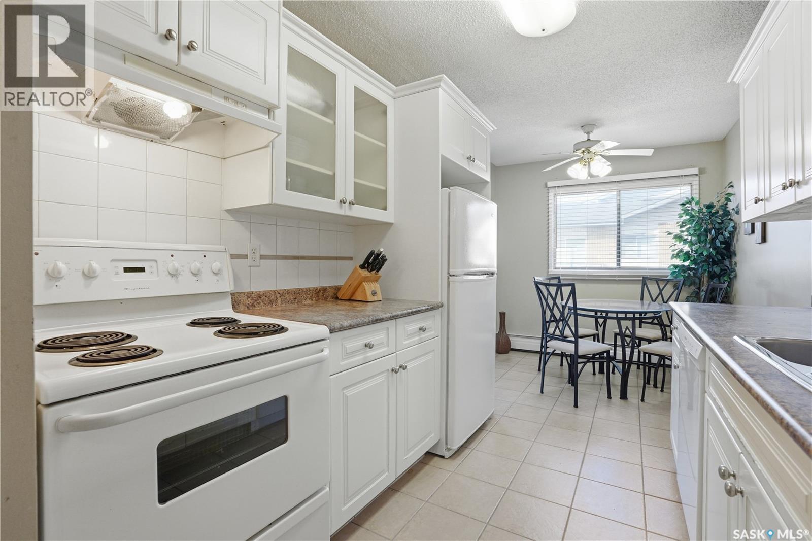 #93 3 COLUMBIA DRIVE - 8