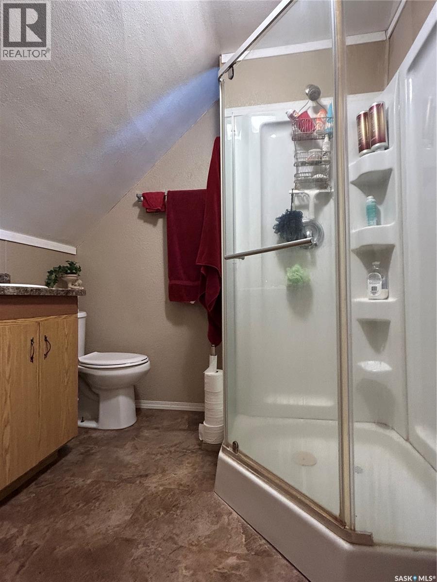301 Tavistock AVENUE - 19