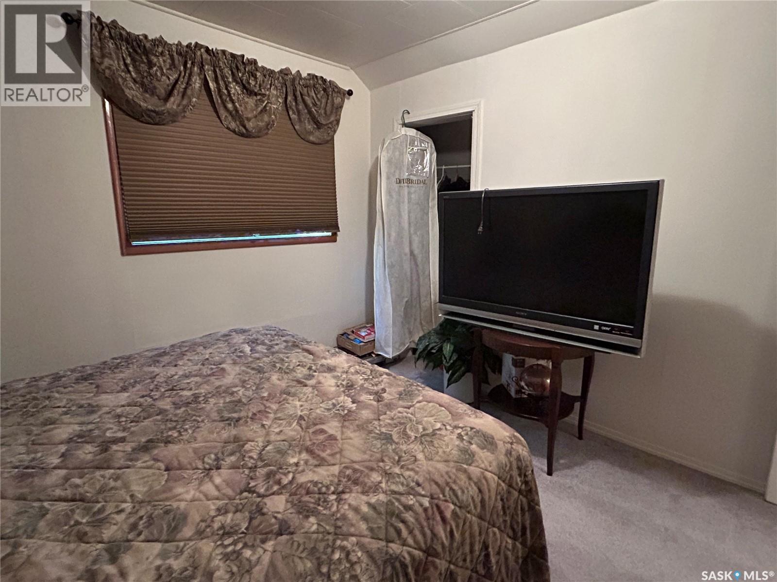 301 Tavistock AVENUE - 20