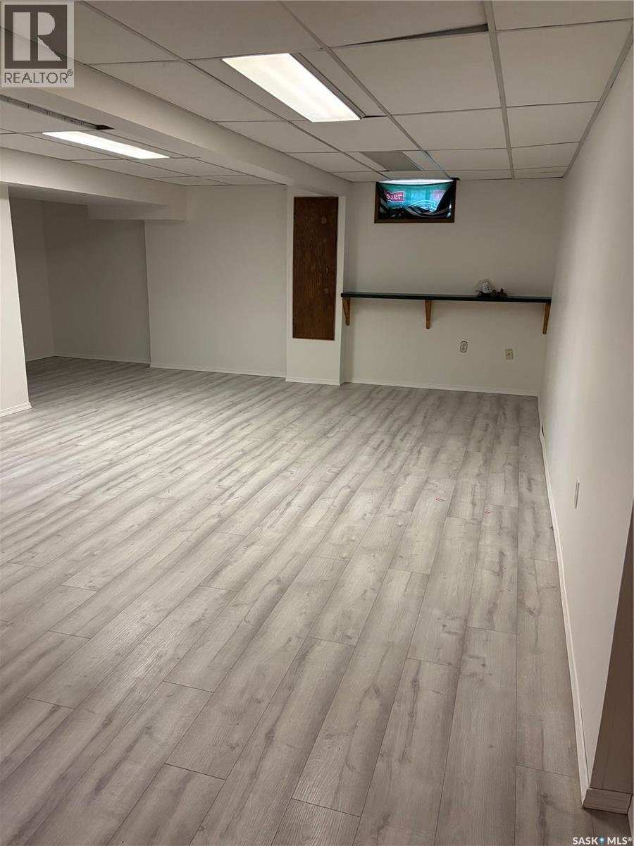 301 Tavistock AVENUE - 23