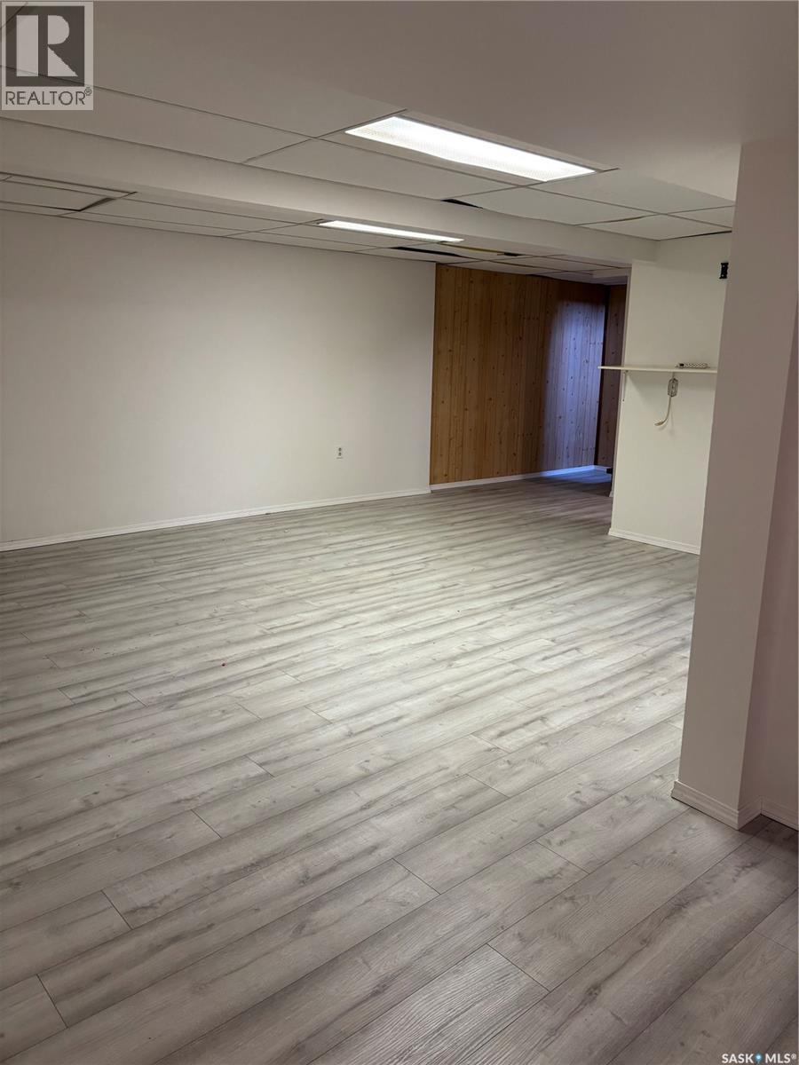 301 Tavistock AVENUE - 28