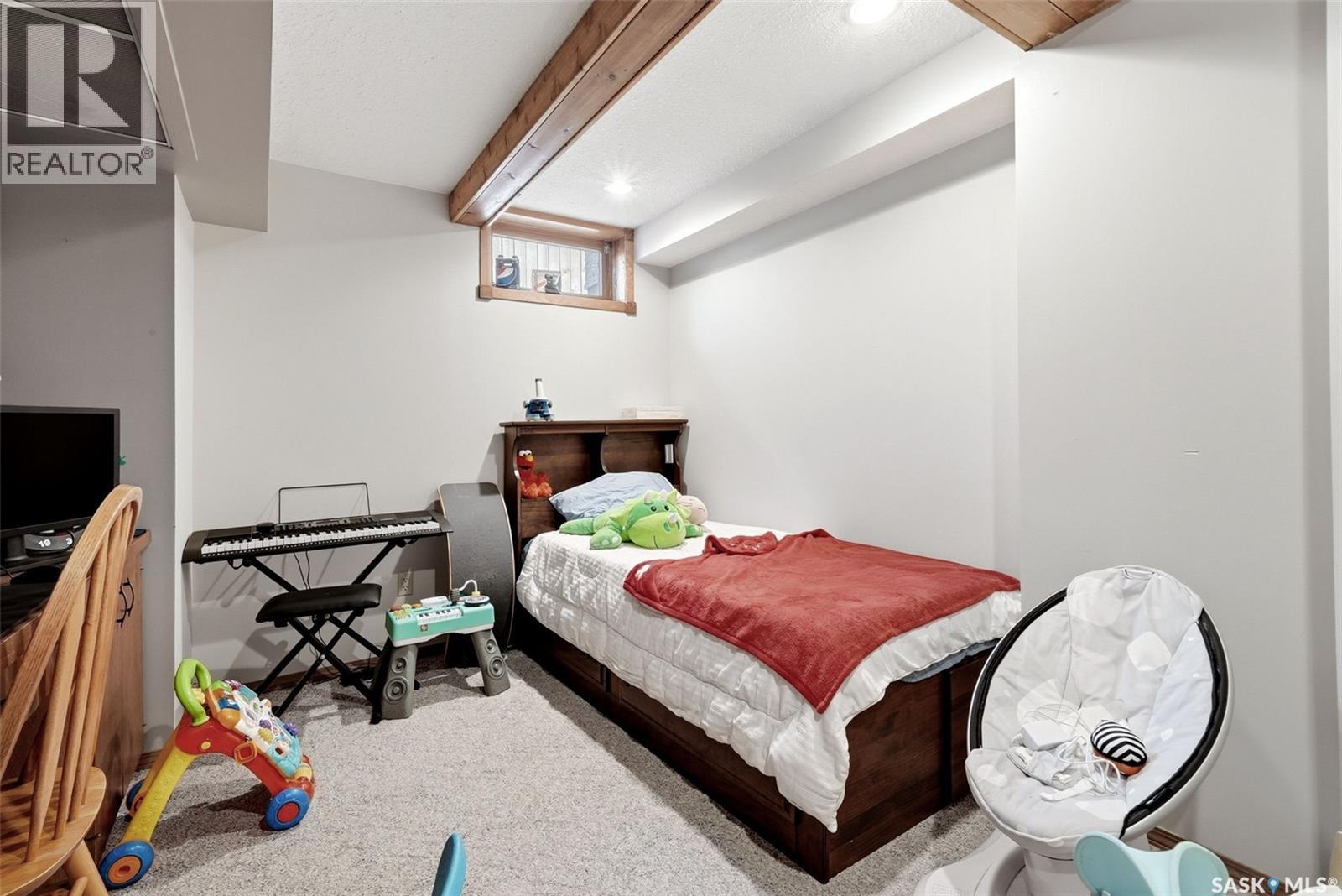 3731 Selinger CRESCENT - 37