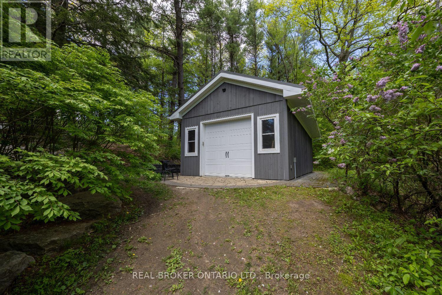5 SUMAC ROAD - 47