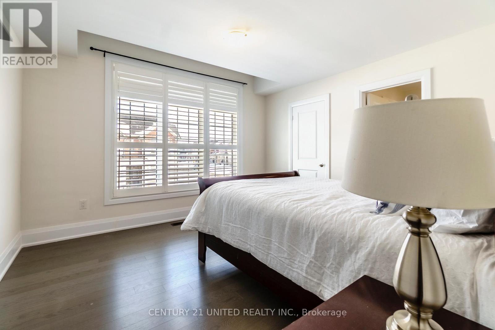 76 HIGHLANDS BOULEVARD - 23