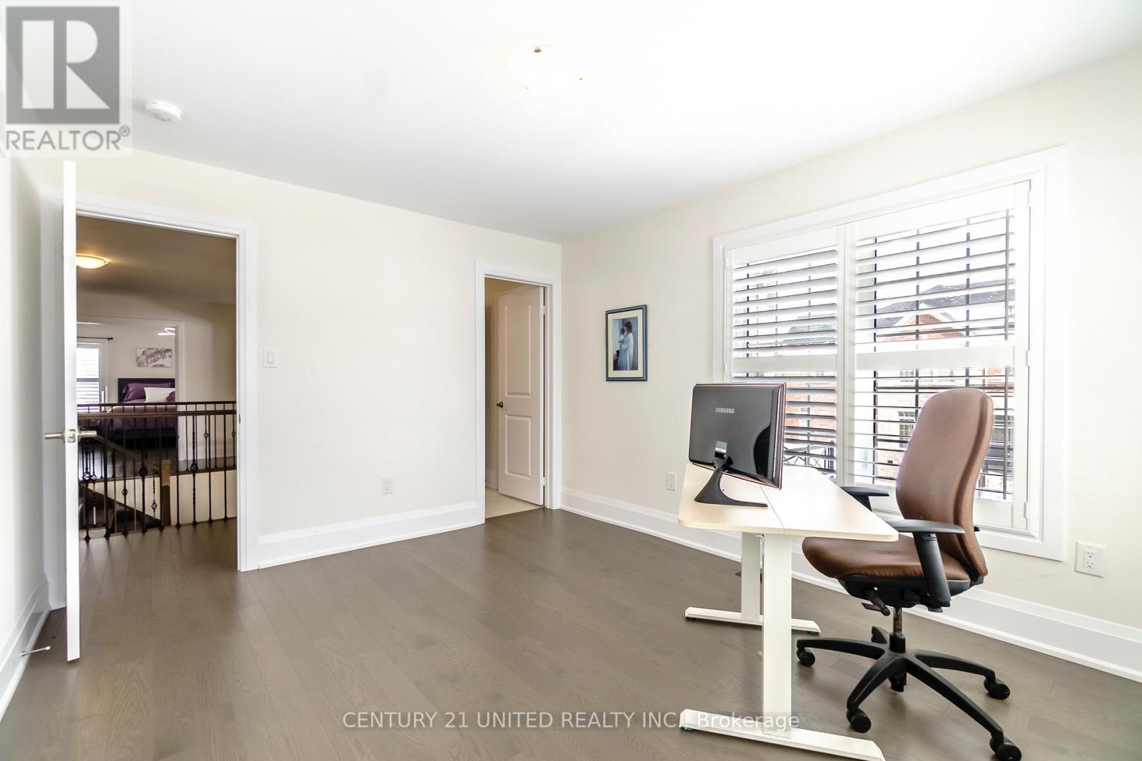 76 HIGHLANDS BOULEVARD - 28
