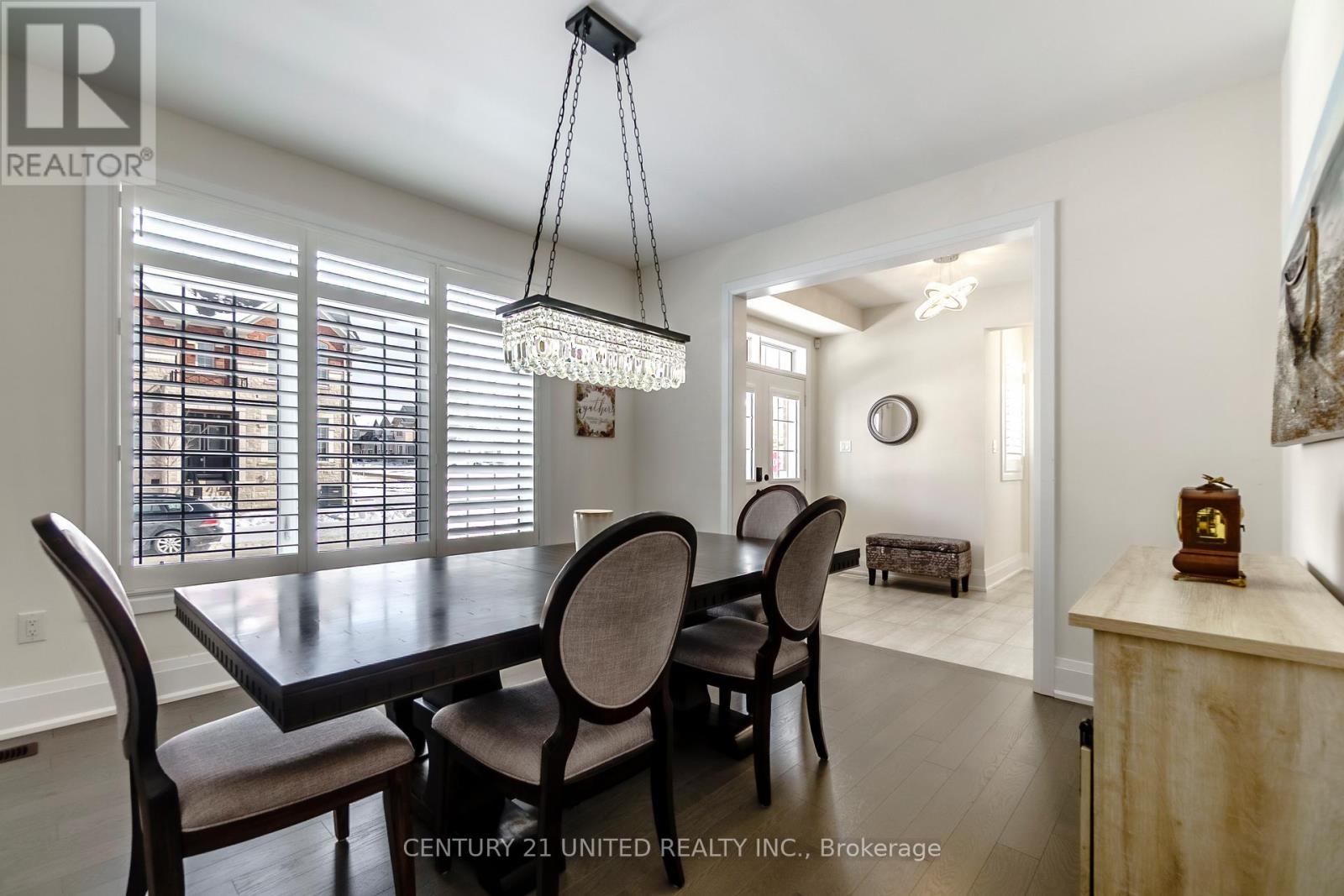 76 HIGHLANDS BOULEVARD - 6