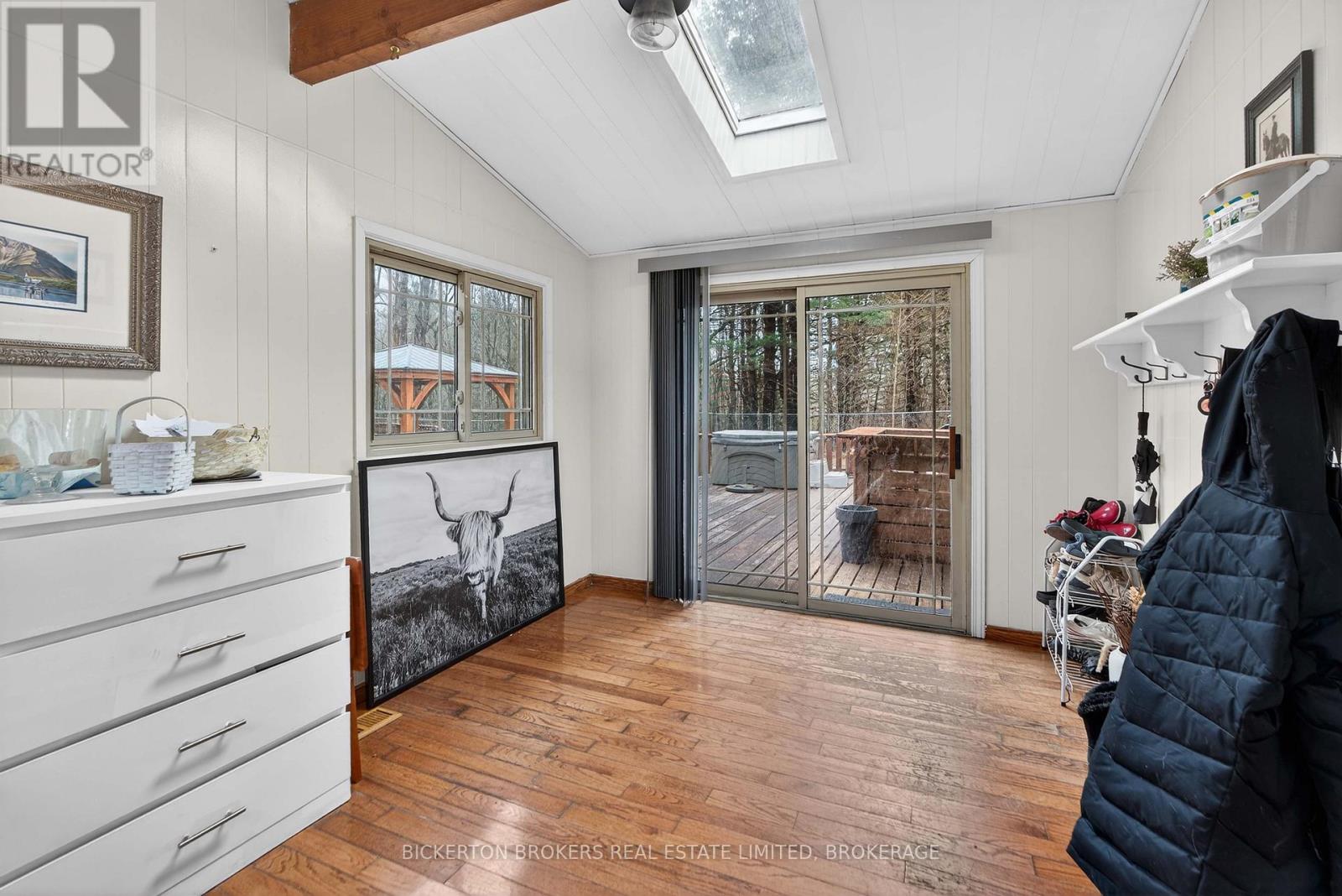 87 FITZSIMMONS ROAD - 23