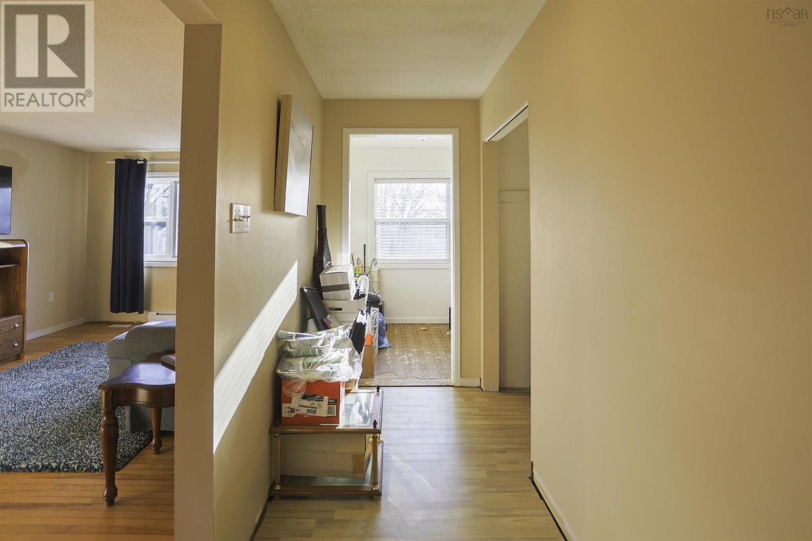 33 Micmac Drive - 21