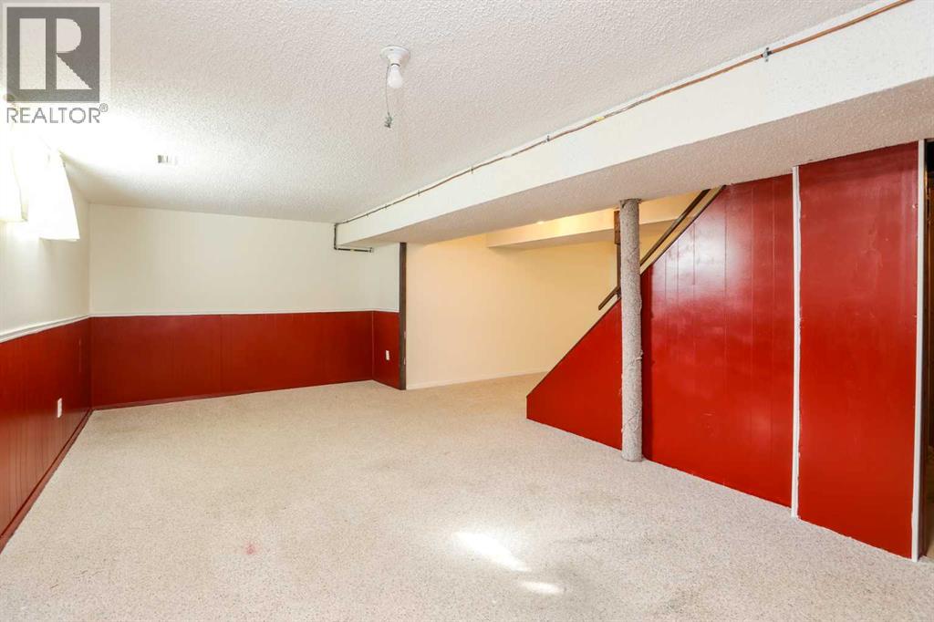101 Temple Boulevard W - 23