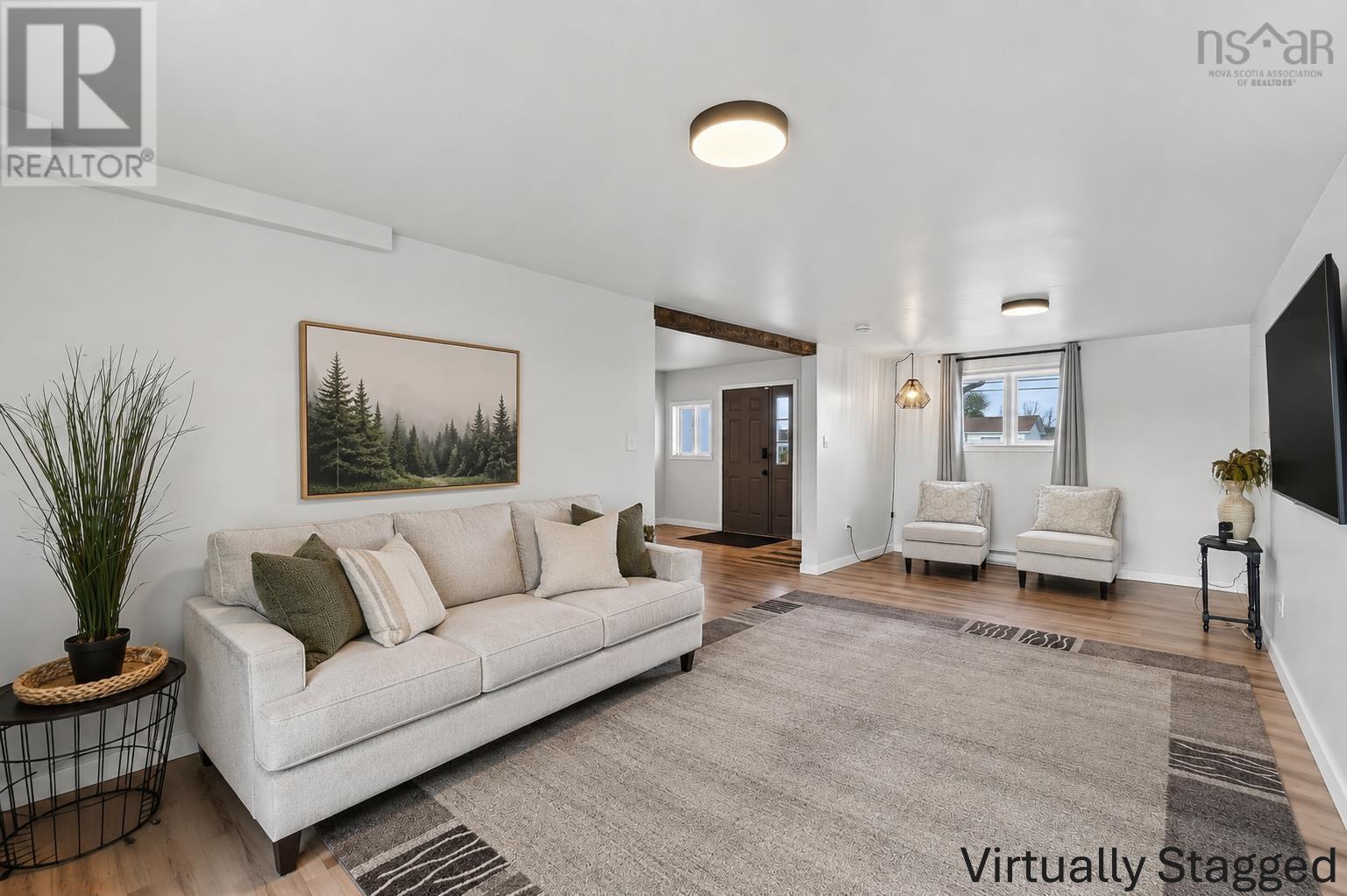 4236 Highway 14 - 17