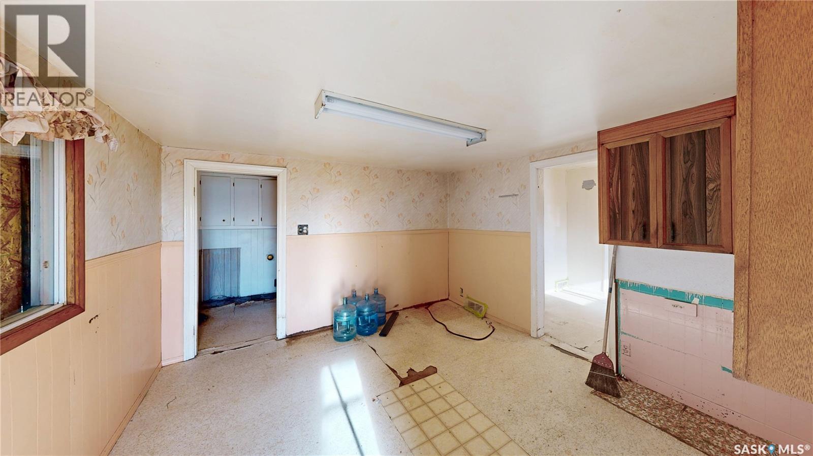 'Irvine-Kelln Acreage' - 10 Acres More or Less - 15