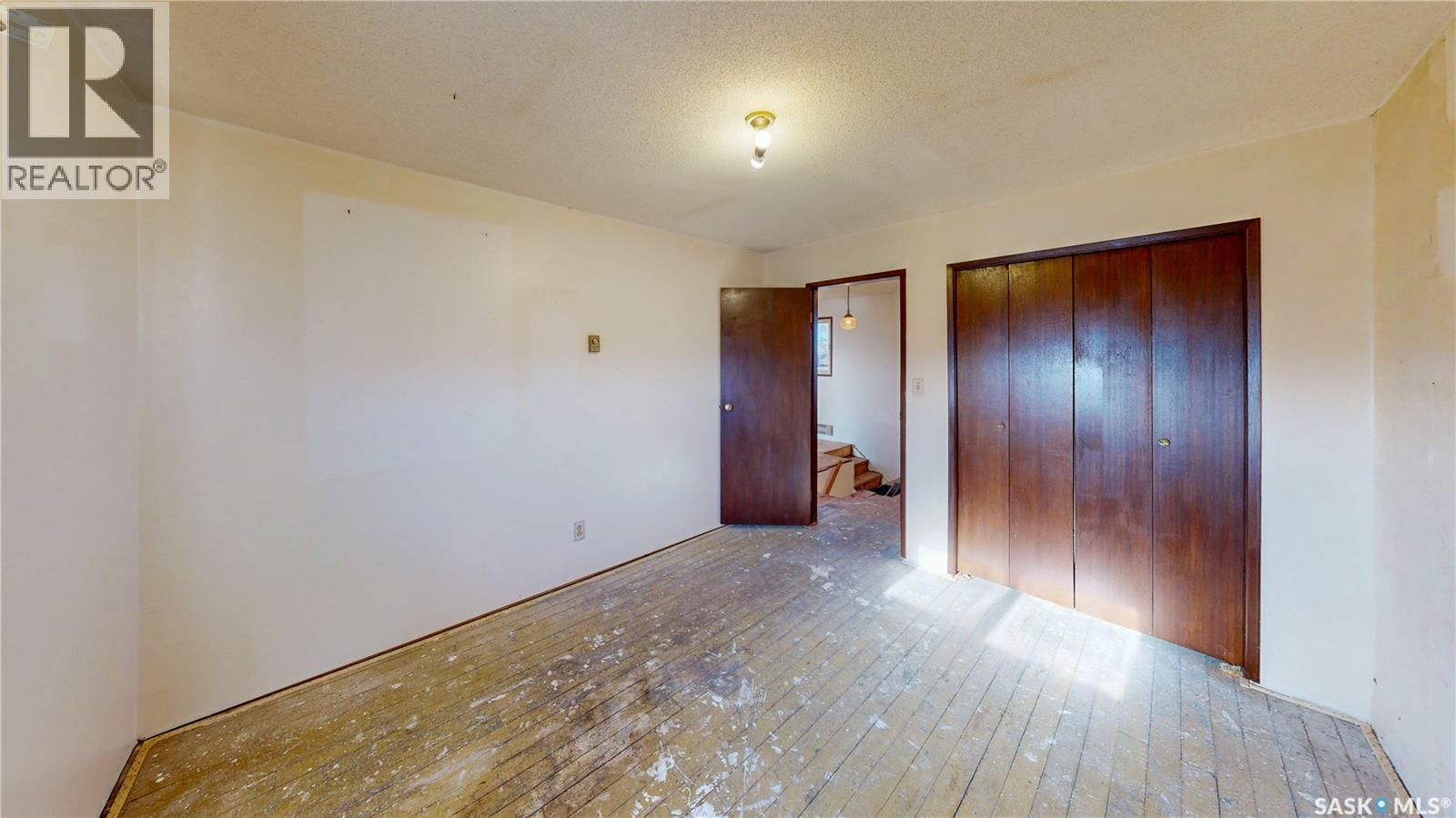 'Irvine-Kelln Acreage' - 10 Acres More or Less - 23