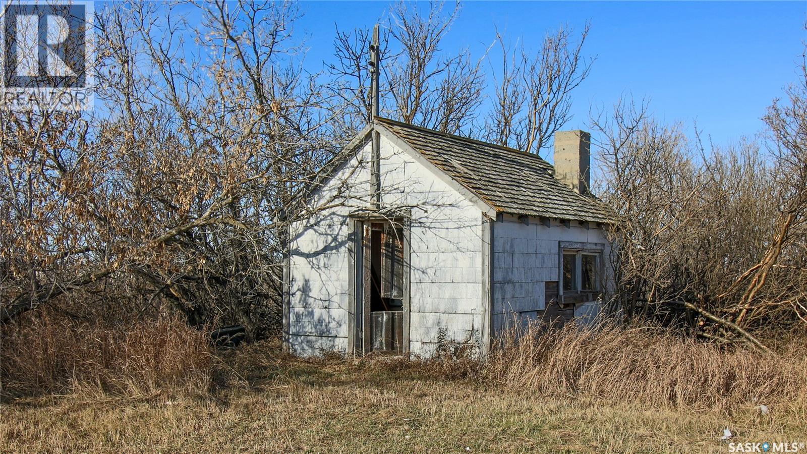 'Irvine-Kelln Acreage' - 10 Acres More or Less - 31