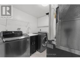 50 Apache Trail, Toronto, ON M2H2H7 Photo 18