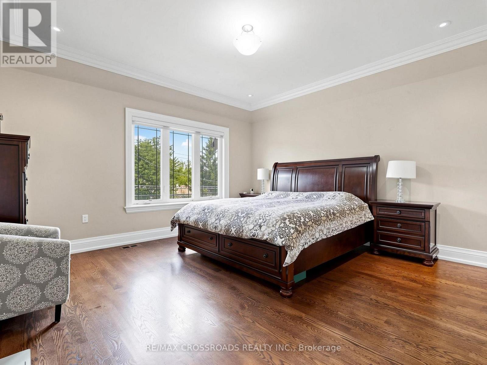 351 PATRICIA AVENUE - 21