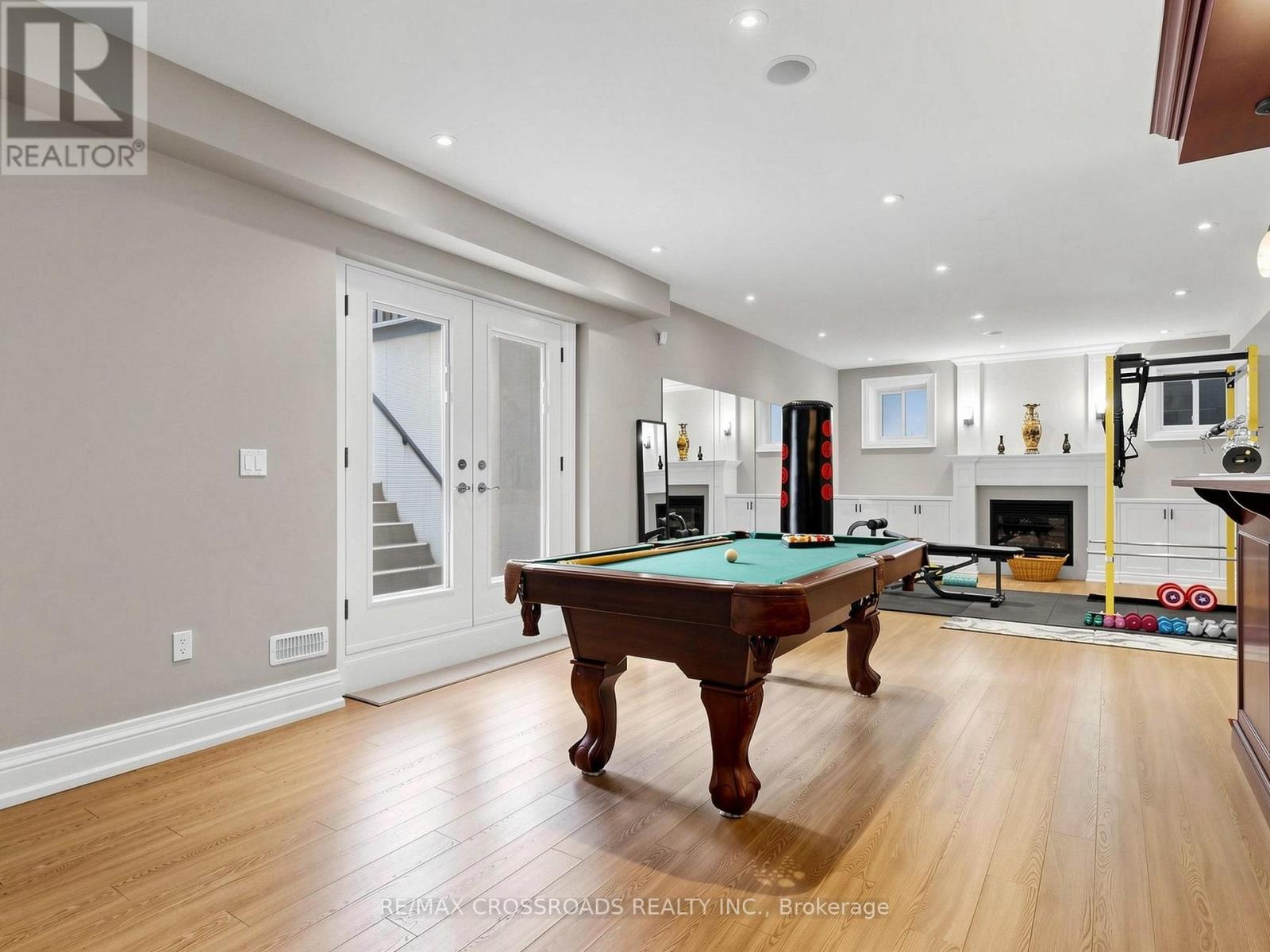 351 PATRICIA AVENUE - 32