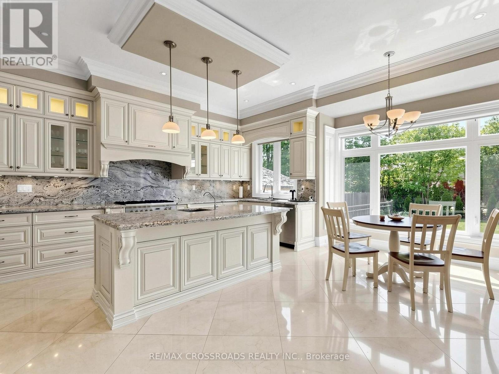 351 PATRICIA AVENUE - 6