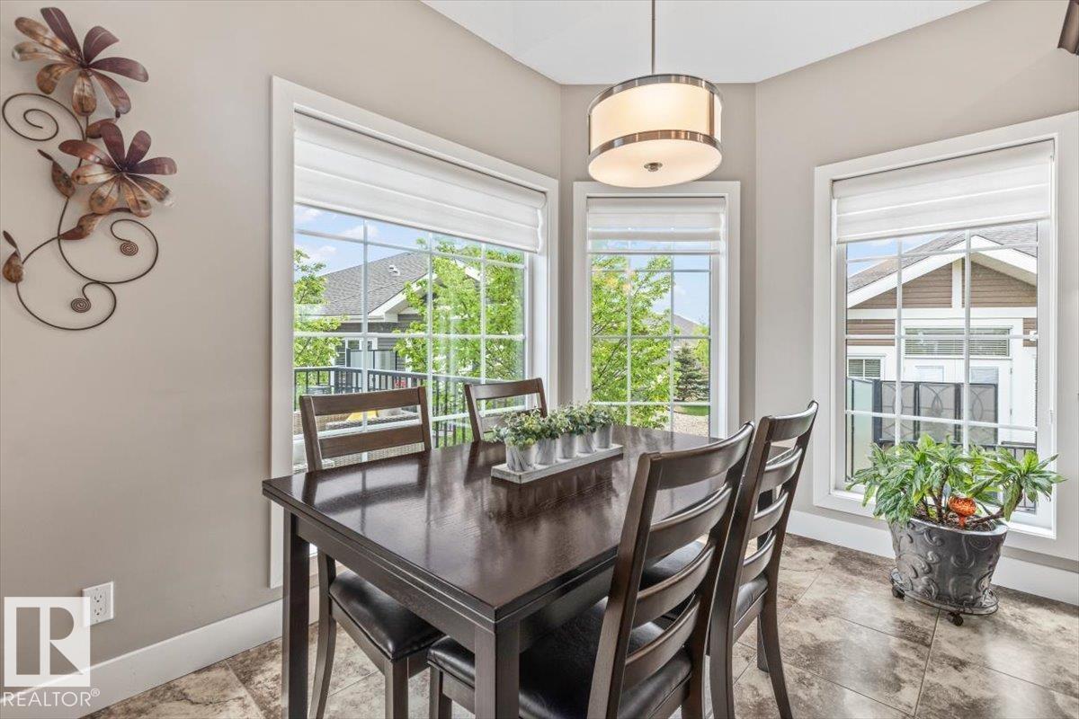 #33 88 LACOMBE DR