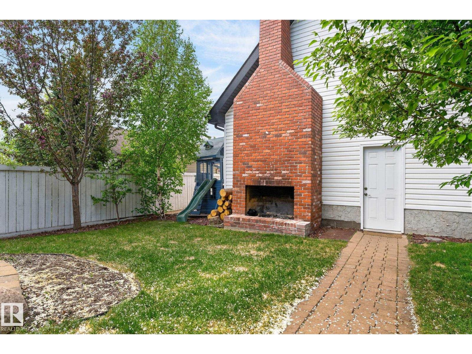 1844 TOWNE CENTRE BV NW — photo 45