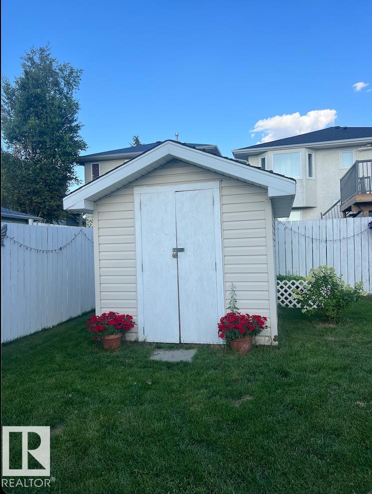 6828 159A AV NW - 75