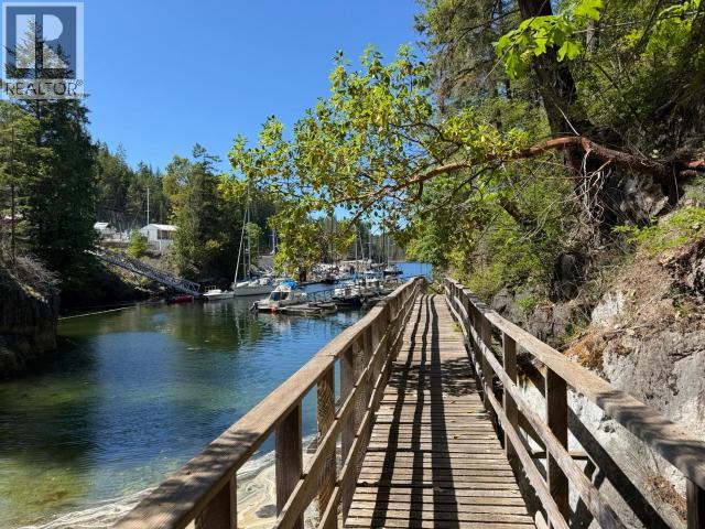 1902 MARBLE BAY ROAD - 26