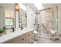 2318 Chantrell Park Drive, Surrey, BC V4A9W8 Photo 18