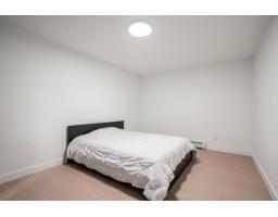 2318 Chantrell Park Drive, Surrey, BC V4A9W8 Photo 36