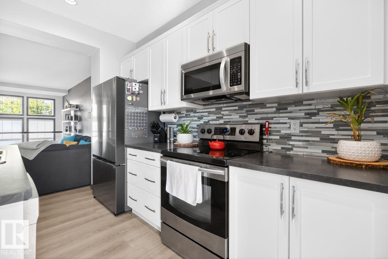 17575 59 ST NW - 15