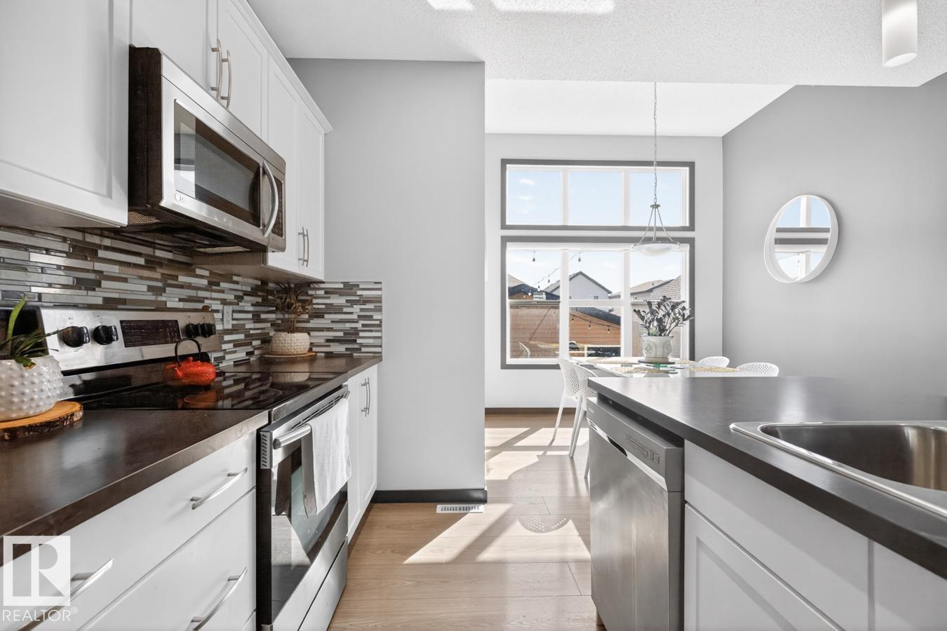17575 59 ST NW - 17