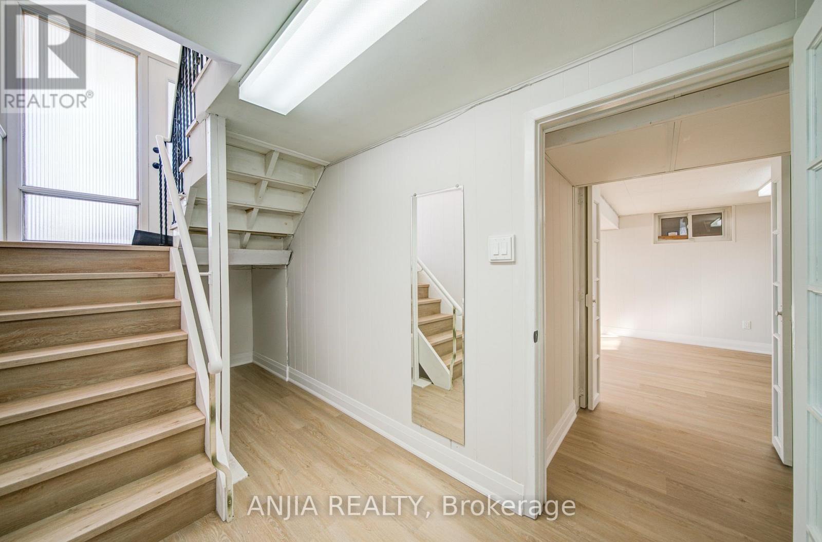 36 BIRCHARD STREET - 34
