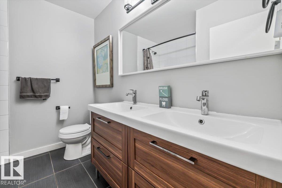 8523 143 ST NW - 24
