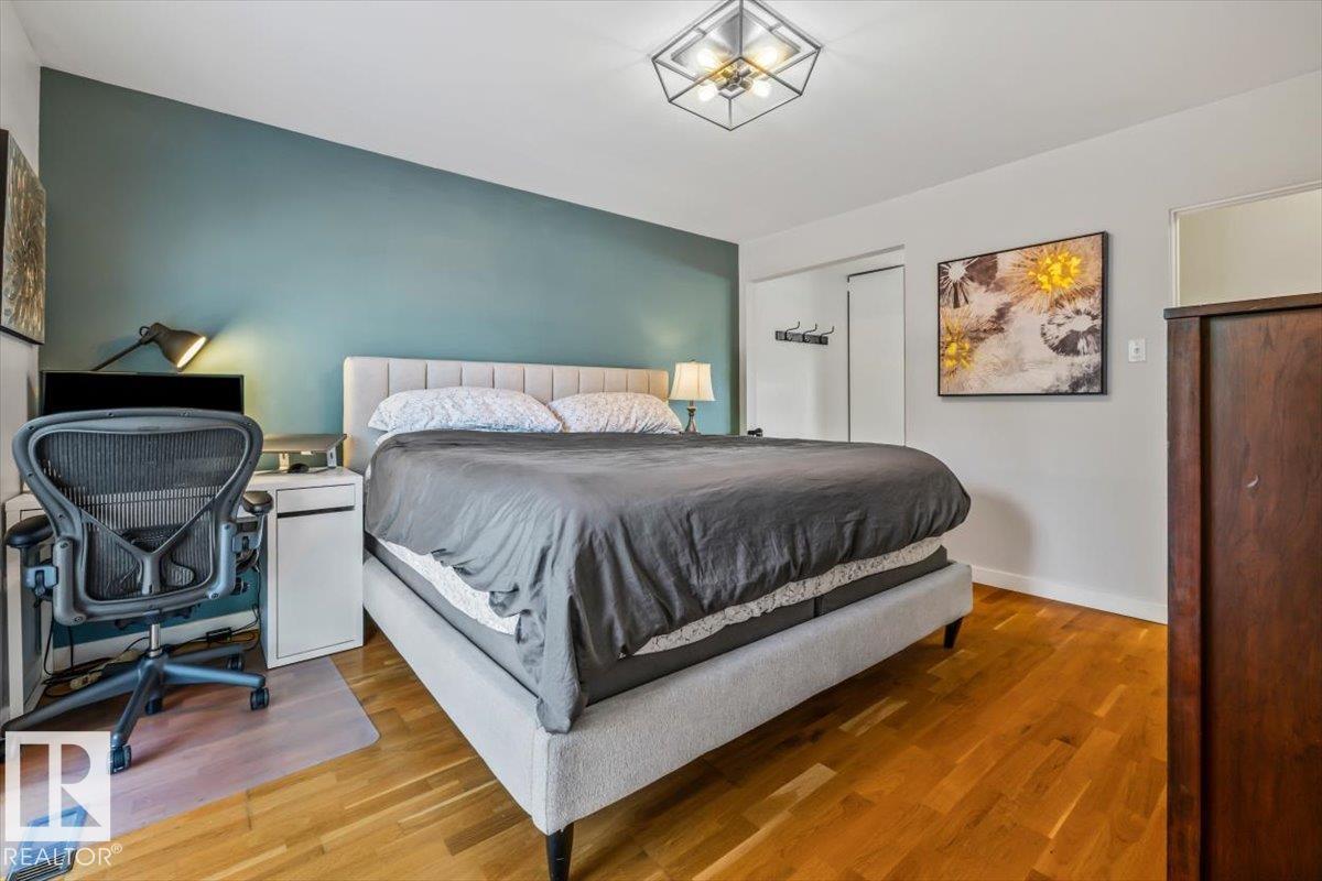 8523 143 ST NW - 19