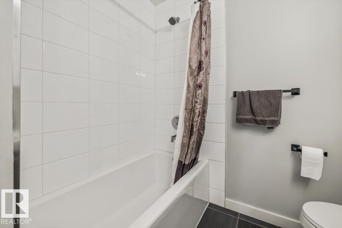 8523 143 ST NW - 25