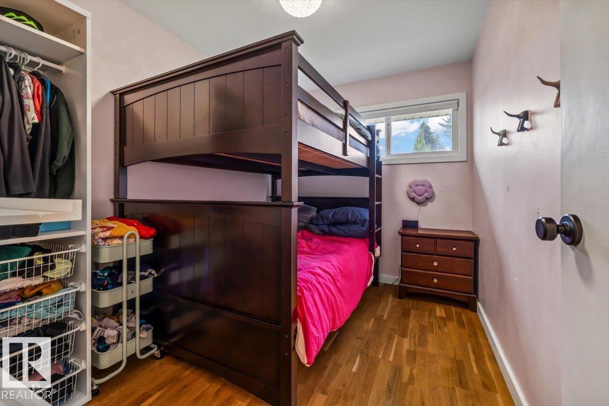 8523 143 ST NW - 23