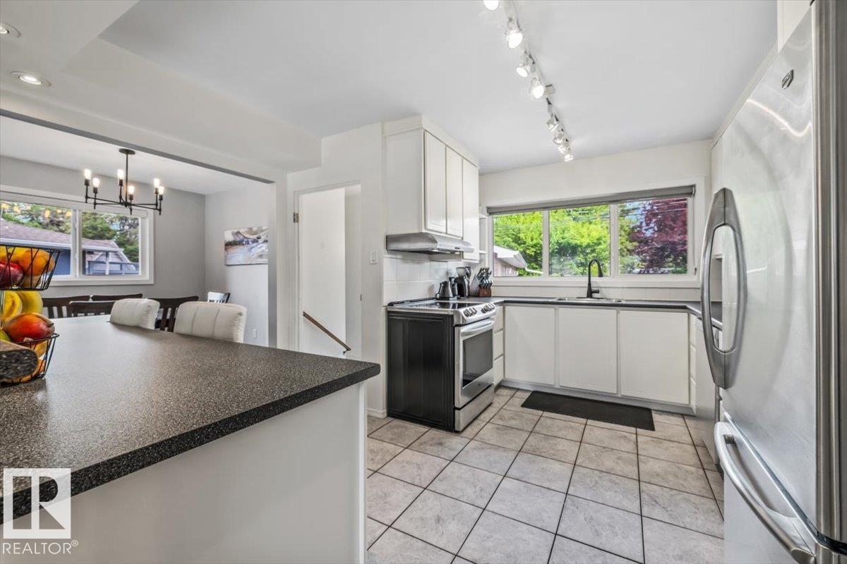 8523 143 ST NW - 12