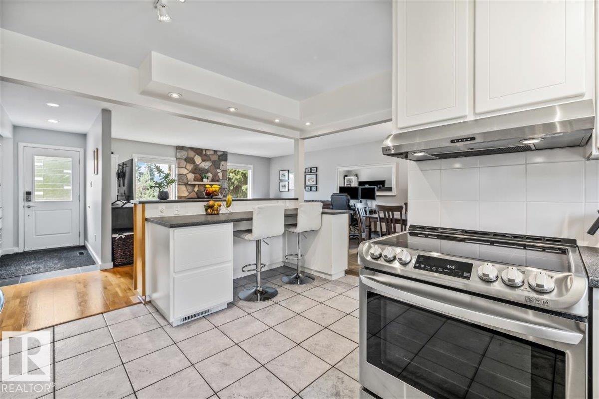8523 143 ST NW - 15