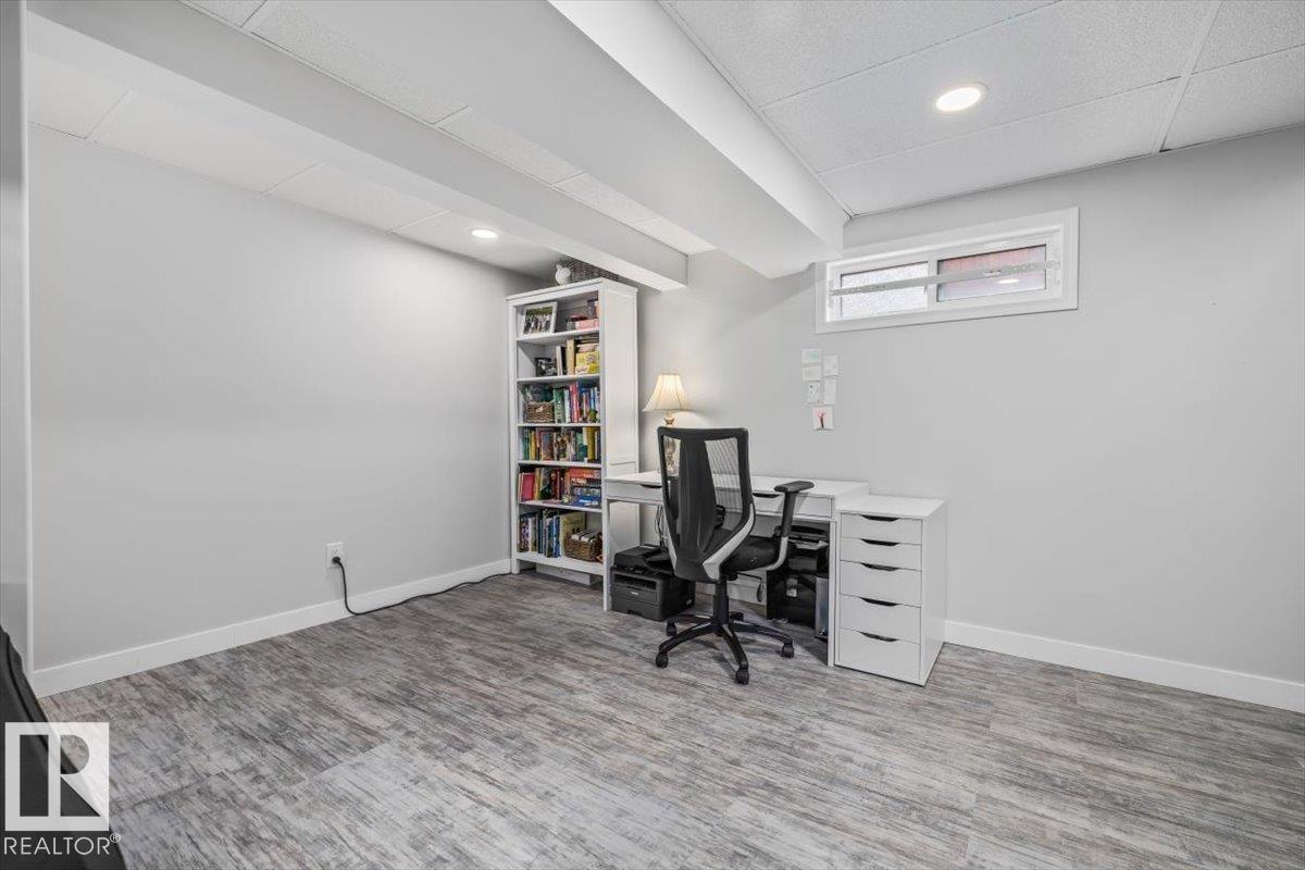 8523 143 ST NW - 28