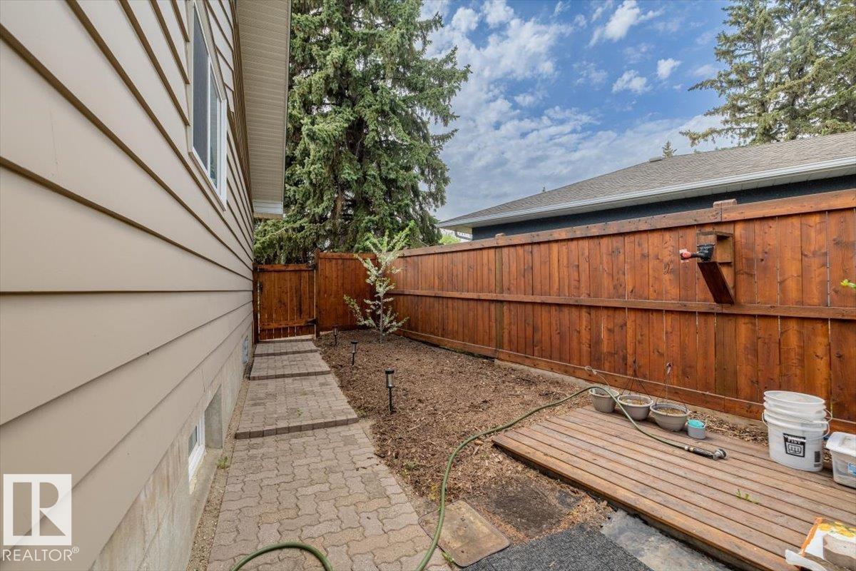 8523 143 ST NW - 51