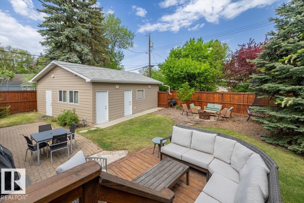 8523 143 ST NW - 44