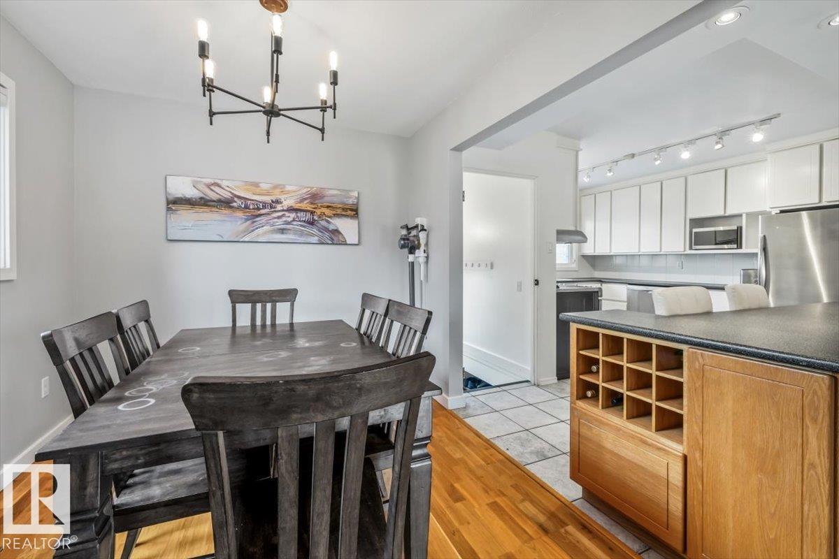 8523 143 ST NW - 7