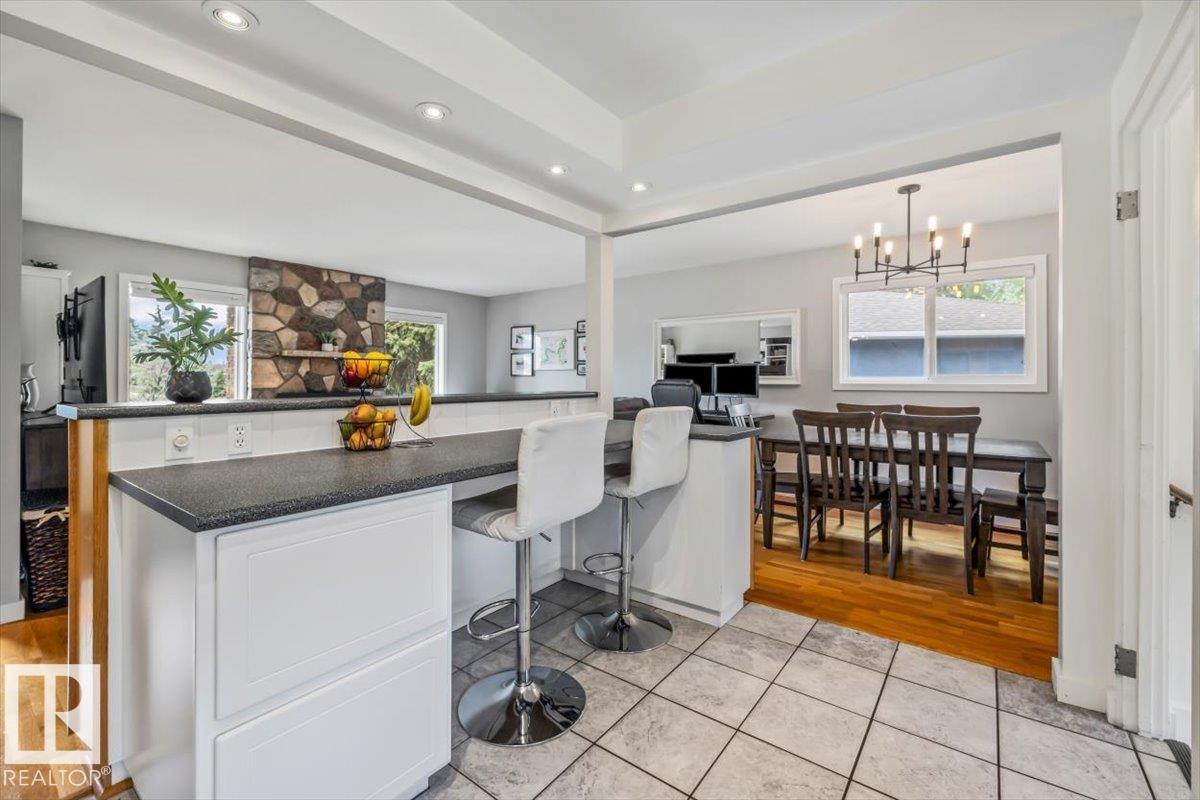 8523 143 ST NW - 17