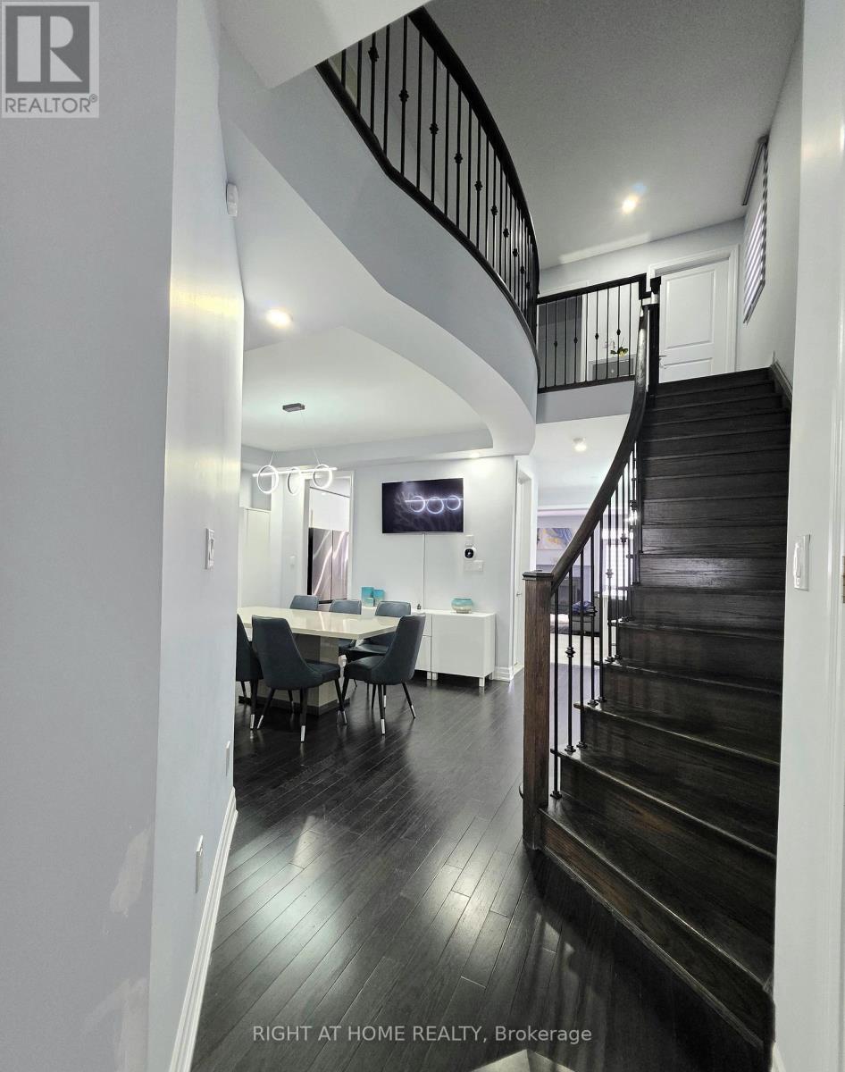 24 WELLS ORCHARD CRESCENT - 4