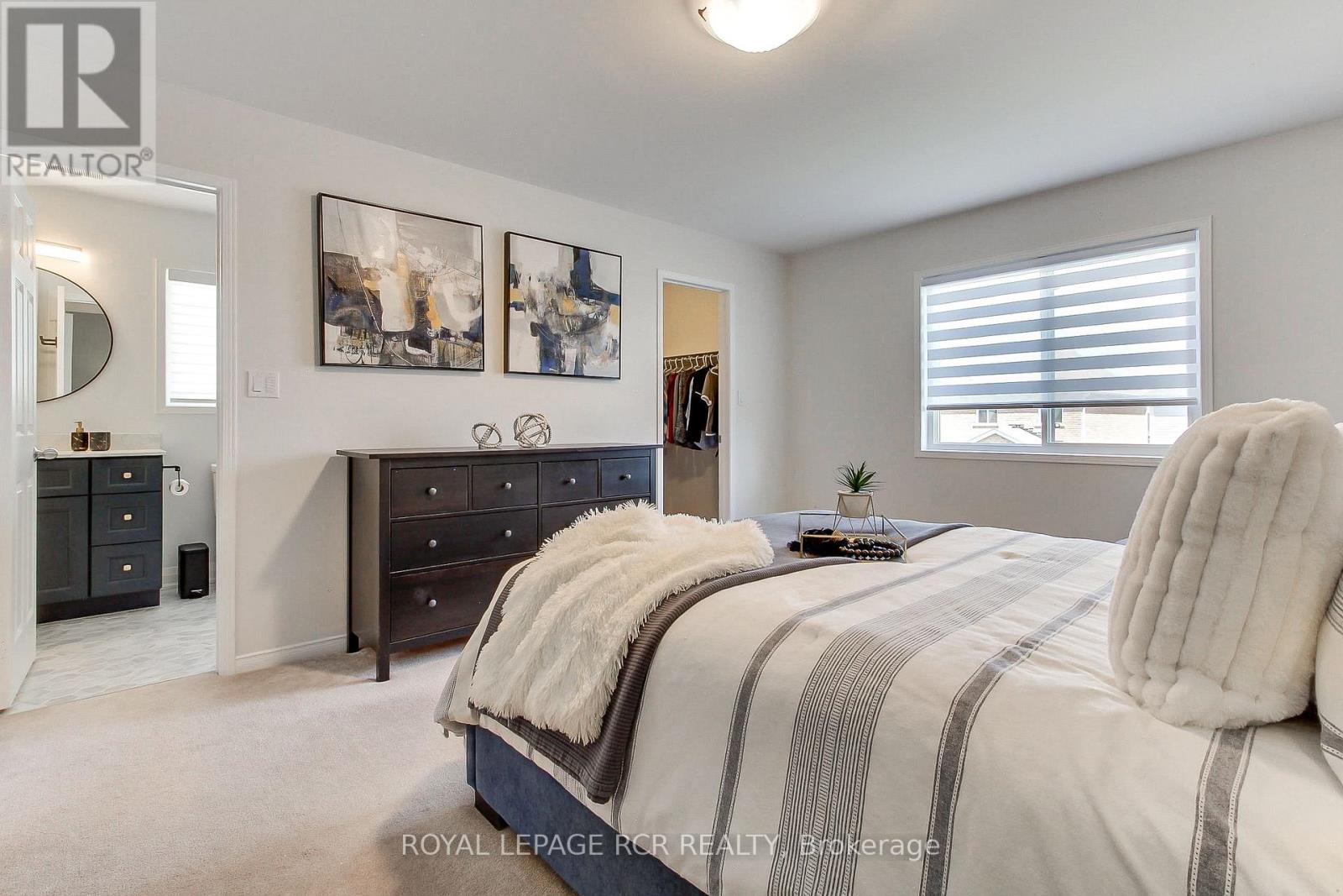 371 LANGFORD BOULEVARD - 32