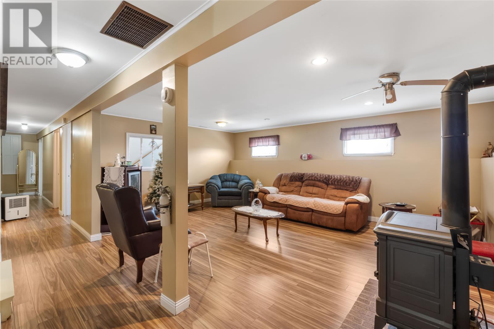 20 Braggs Lane - 18