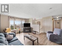20 Braggs Lane thumbnail 11